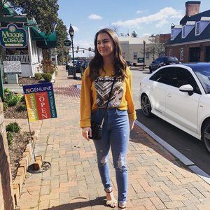 Meet your Posher, Shelby